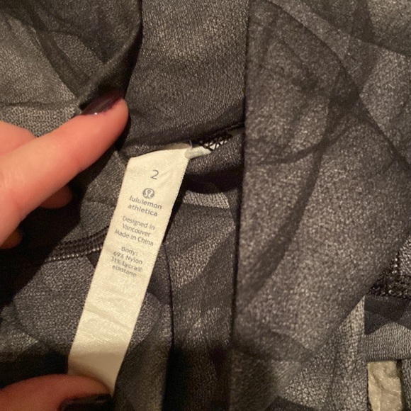 Pattern leggings ! - Picture 2 of 3